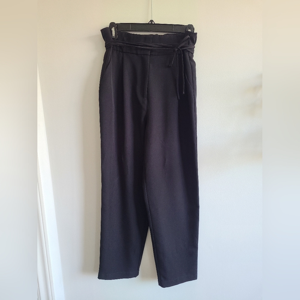 VETTA Black Paperbag Waist Pants